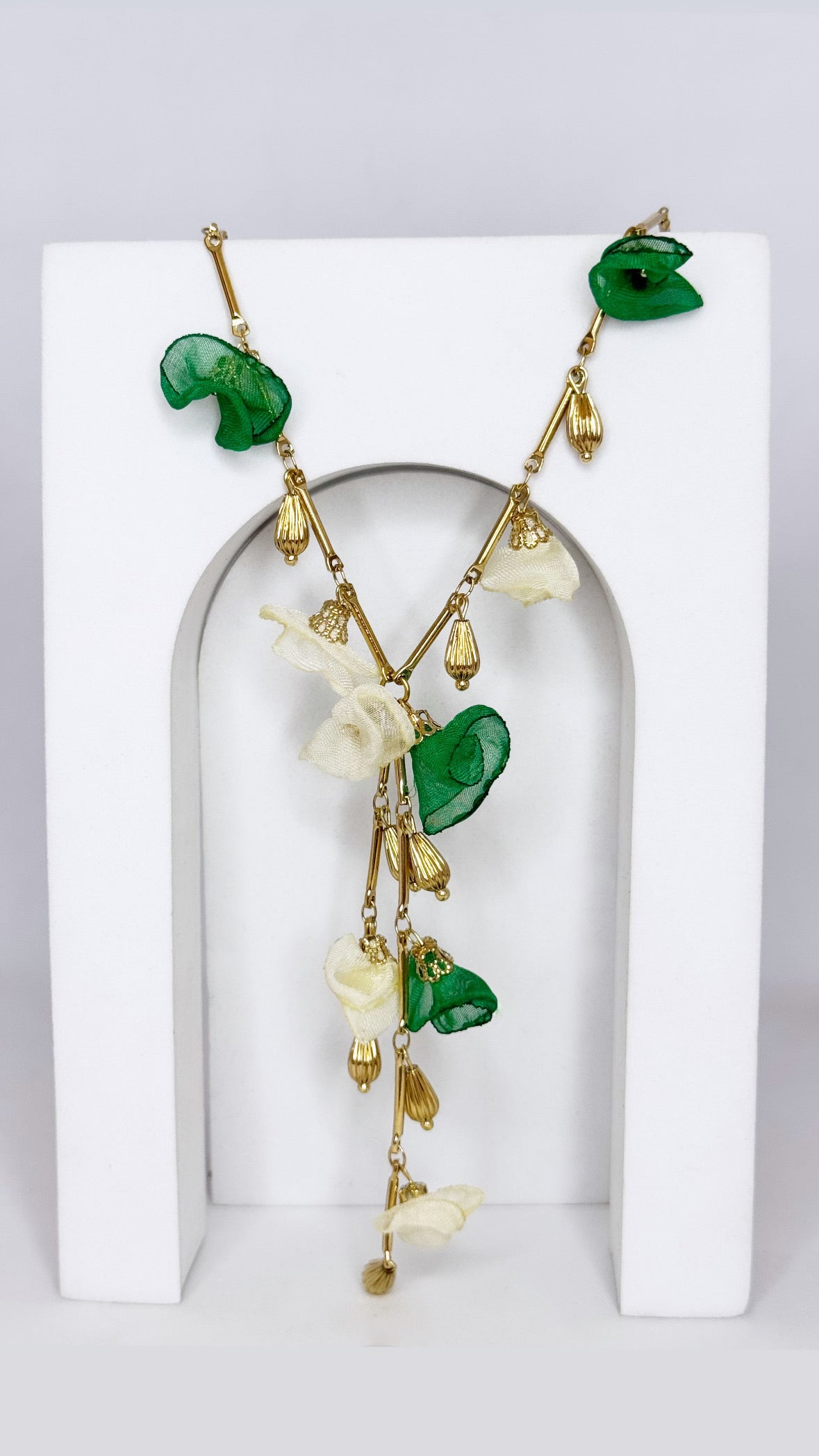 Collier Soie Émeraude