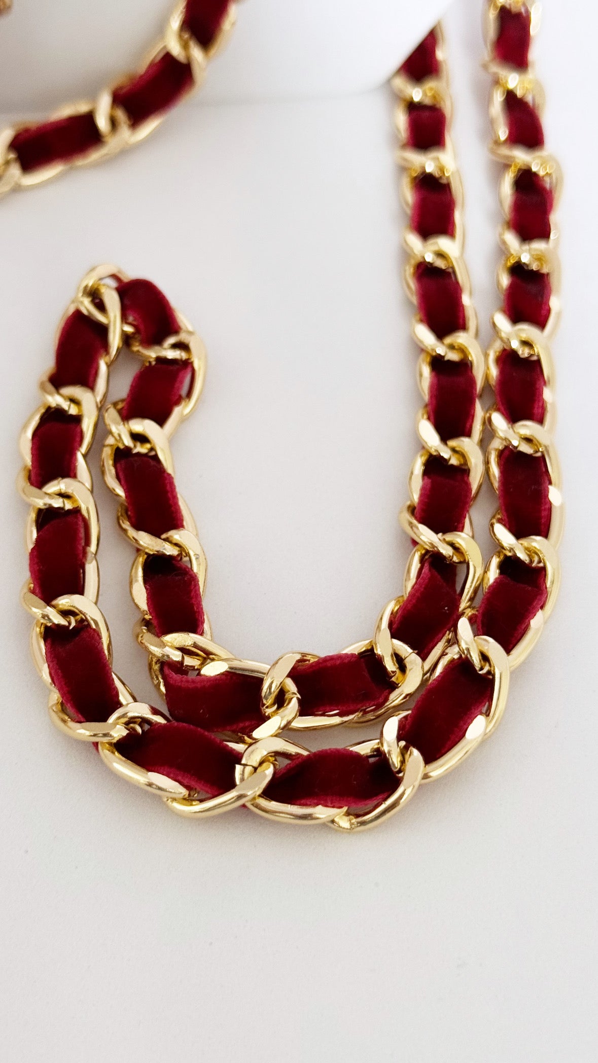 Bijoux de téléphone chaîne velour rouge