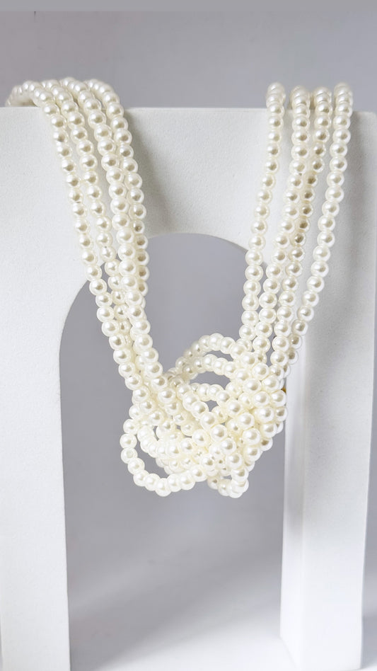 Collier perles quatre rangs