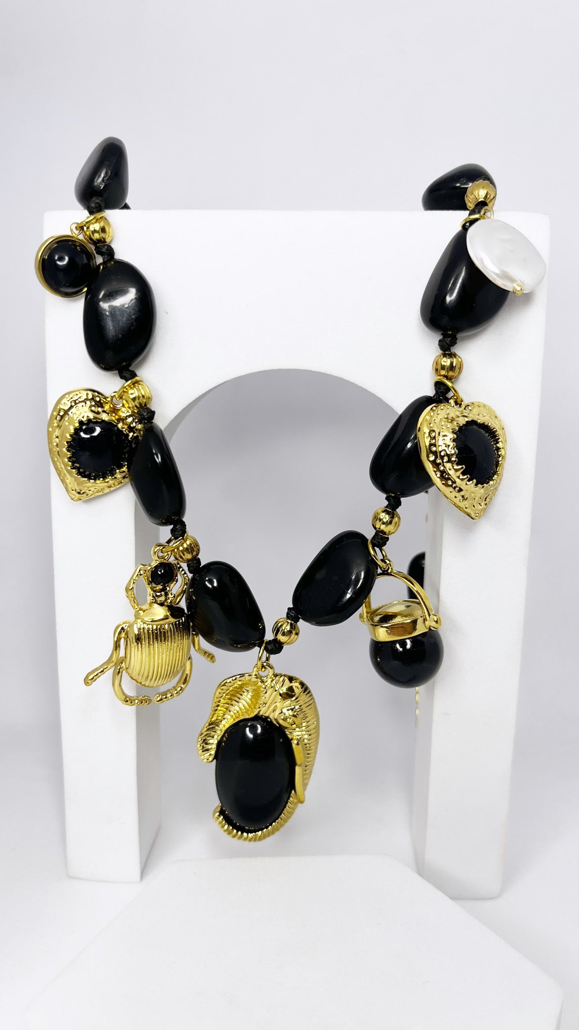 Collier Scarabée D’or